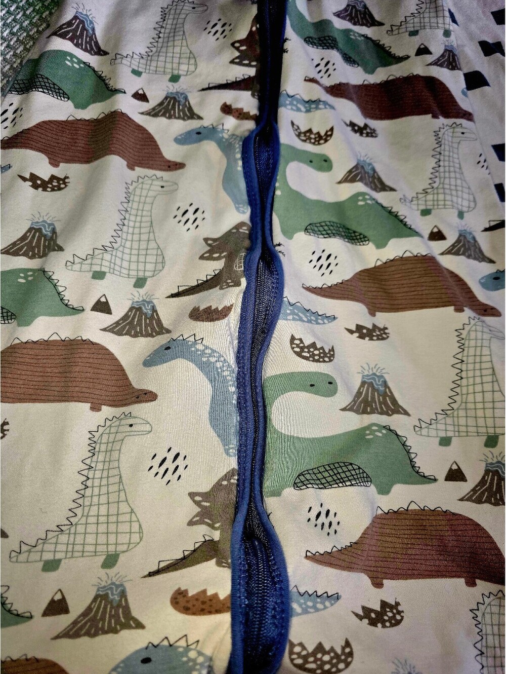 Lot of two baby sleep sacks size 6 to 12 months - Picture 8 of 8